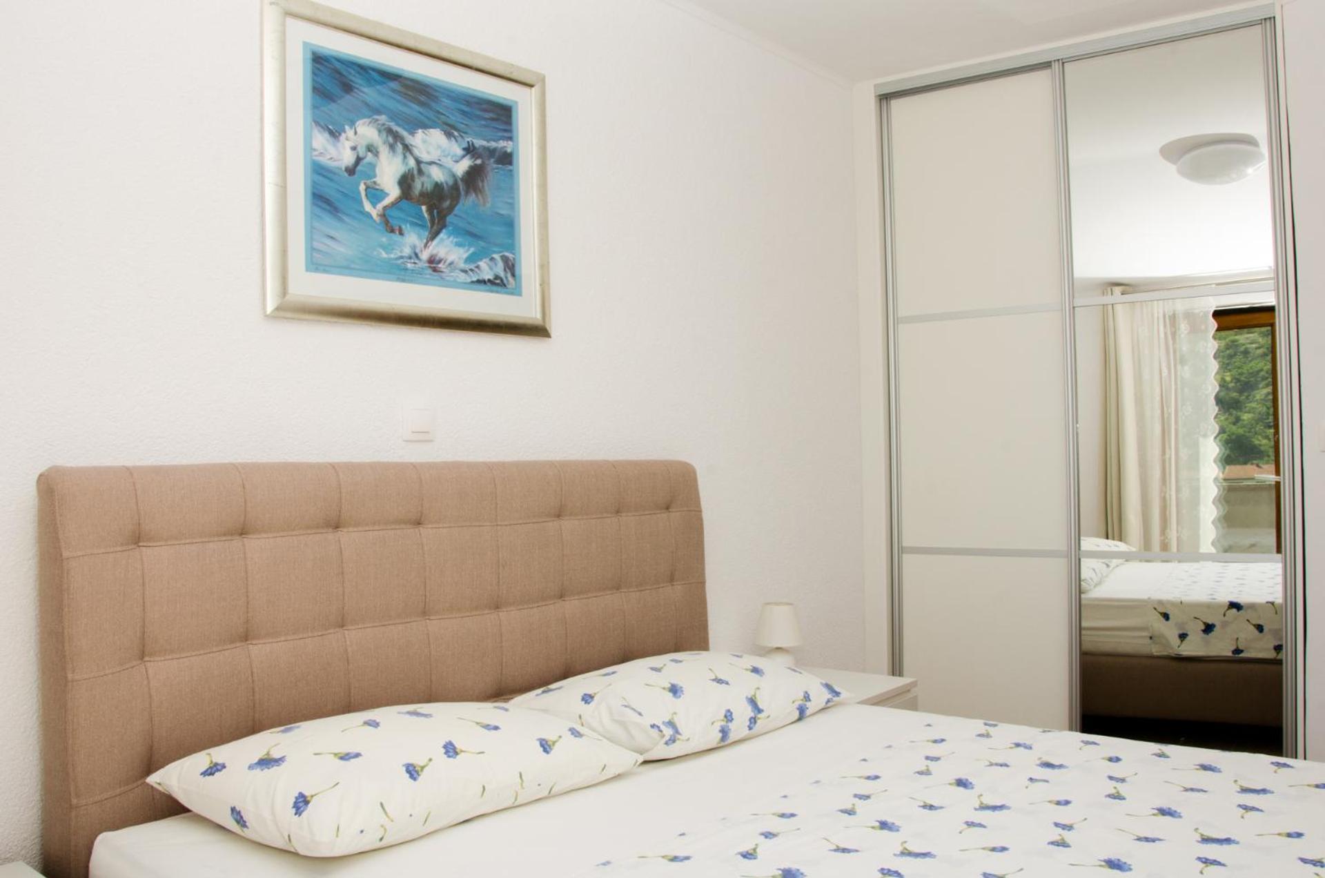 Guesthouse Ruza - Apartments Сень Экстерьер фото